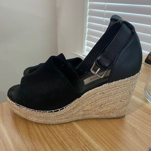 Steve Madden size 8.5 wedges